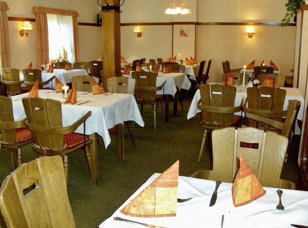 Hotel Restaurant Schmidter Bauernstube Nideggen Eksteriør billede