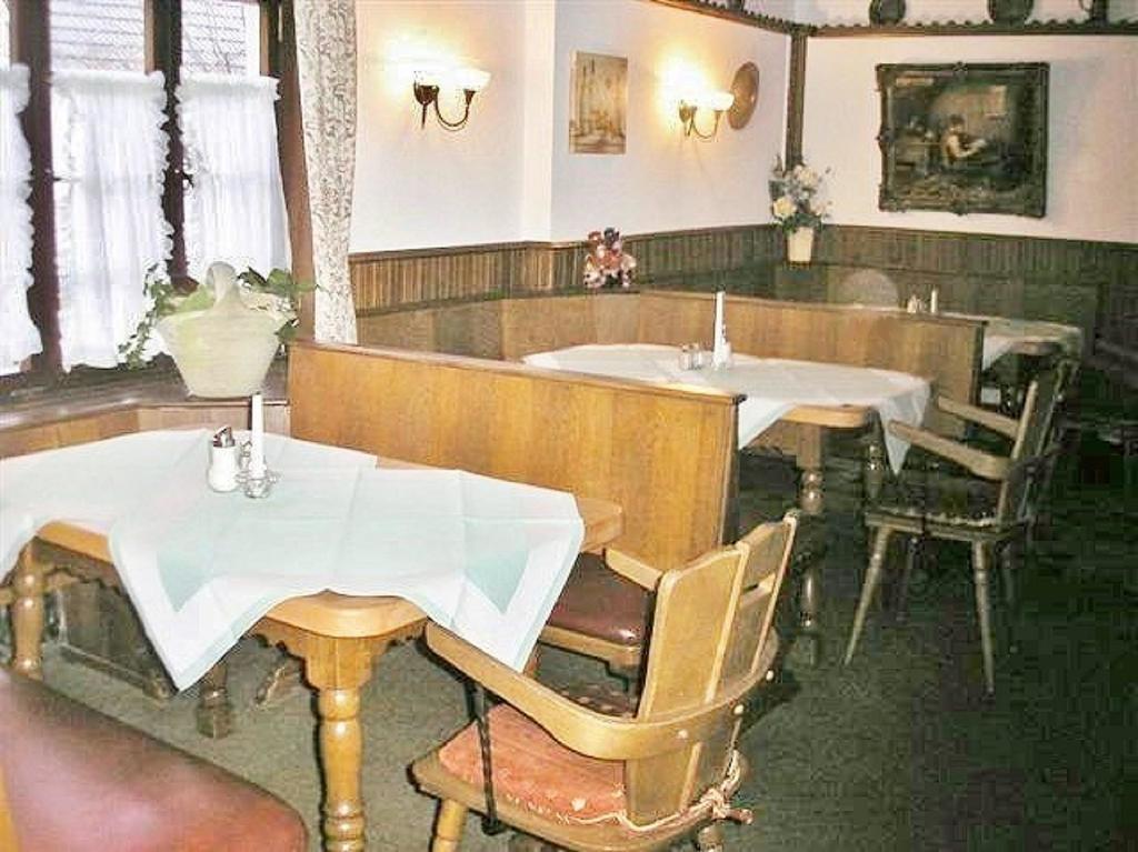 Hotel Restaurant Schmidter Bauernstube Nideggen Eksteriør billede